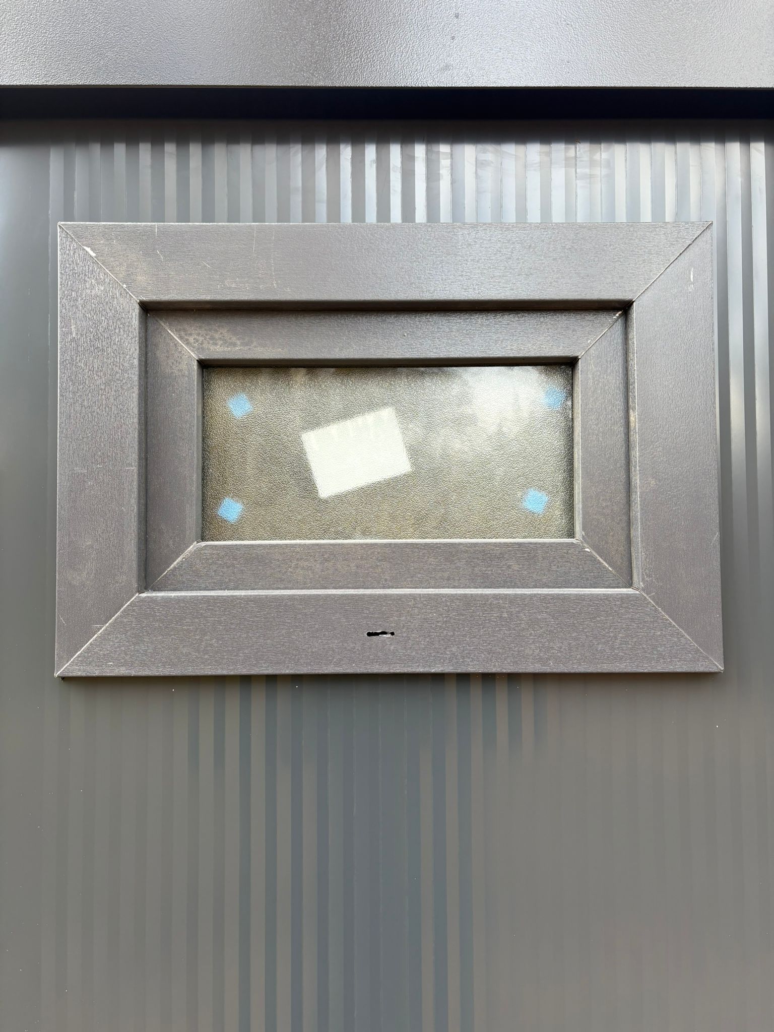 Buitenzijde draaikiepraam